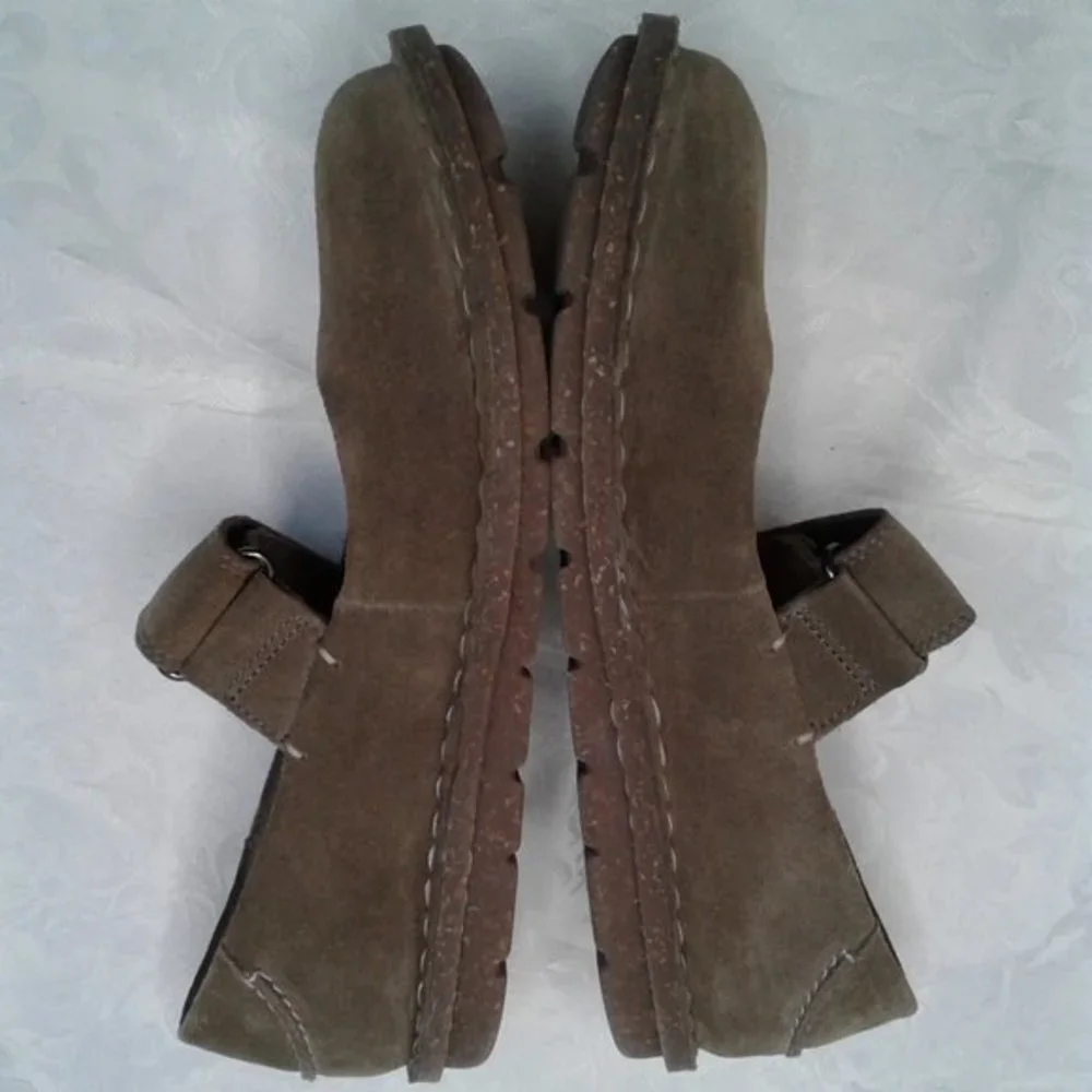 Clarks Collection Tamitha Aster Suede Brown Olive Mary Jane Size 6 ExcellentCond - Picture 7 of 10